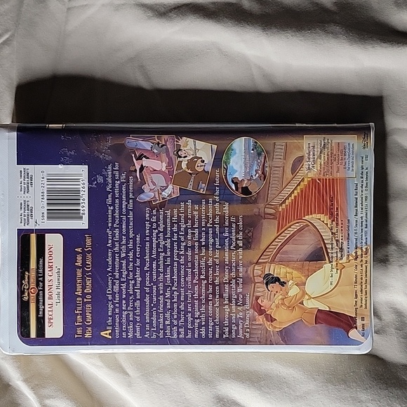 Disney's Pocahontas II Journey to a New World VHS - Picture 2 of 4